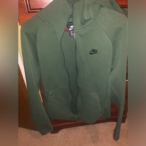 Men’s Nike Green Tech Fleece Jacket